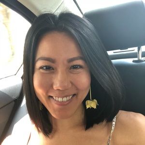 Meet your Posher, Adrienne